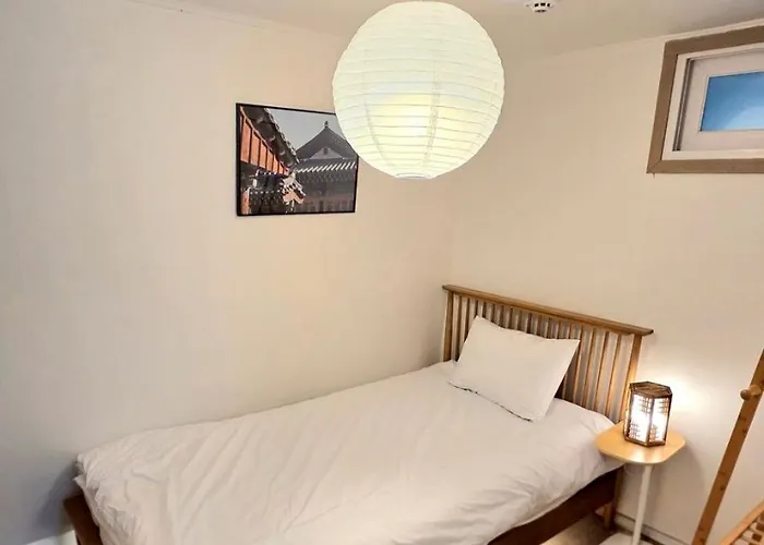 Apartamento 6m Walk Stn 3r4b